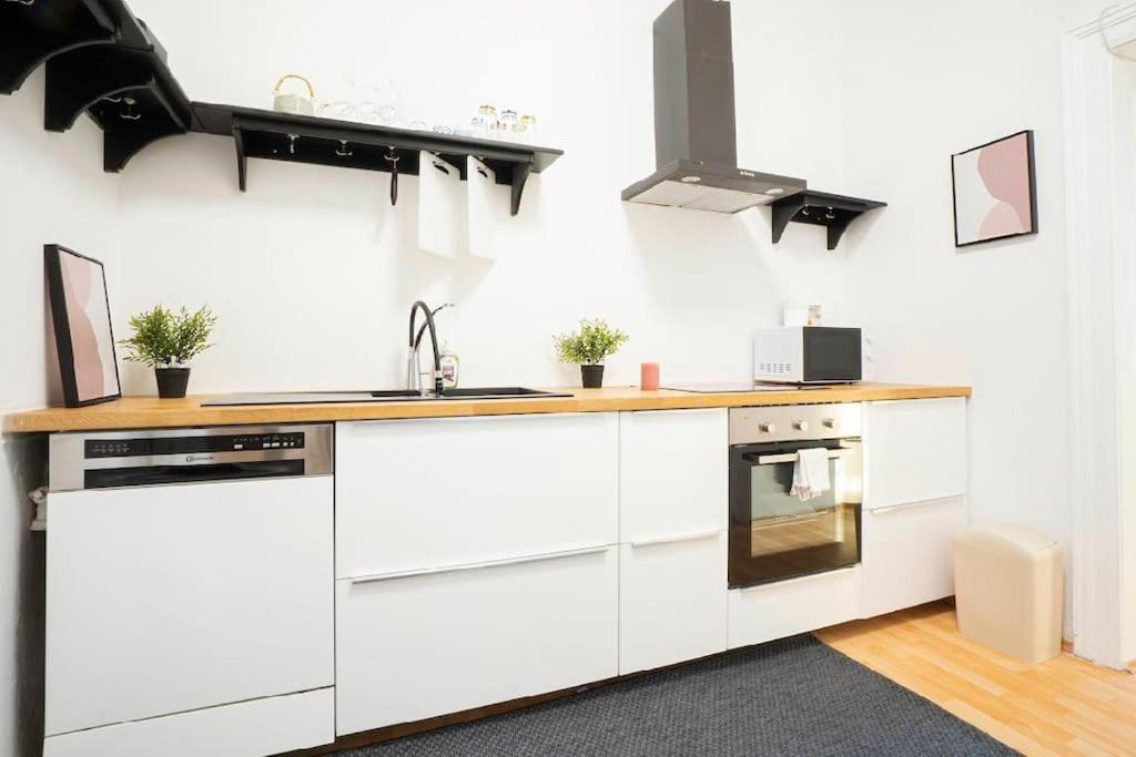 Cozy Flat - 10Min To City Center ! Виена Екстериор снимка